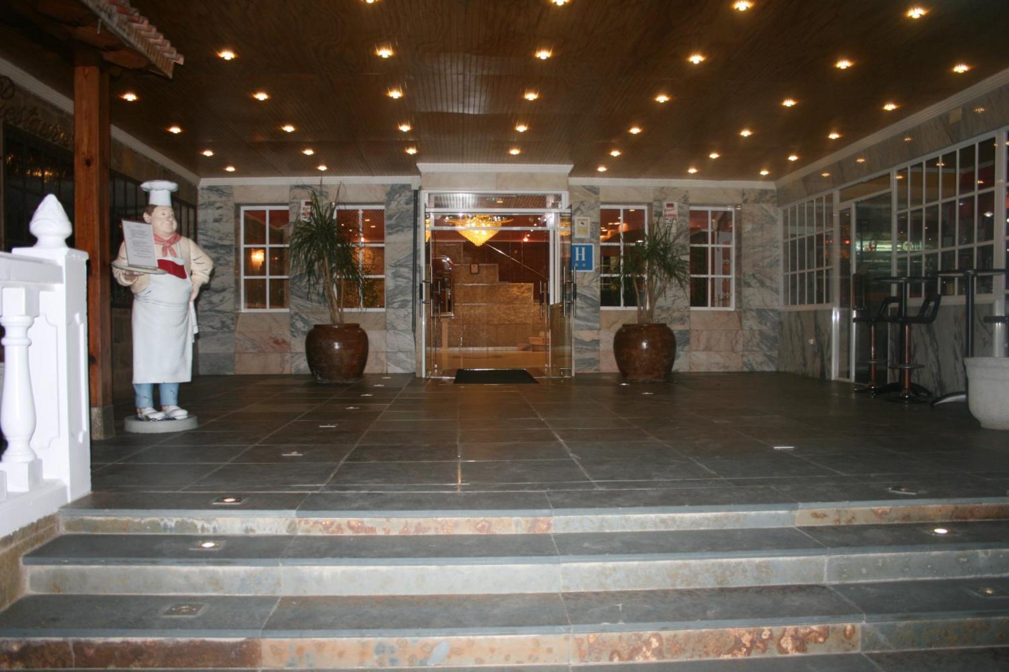Hotel Verona Puertollano Exterior foto